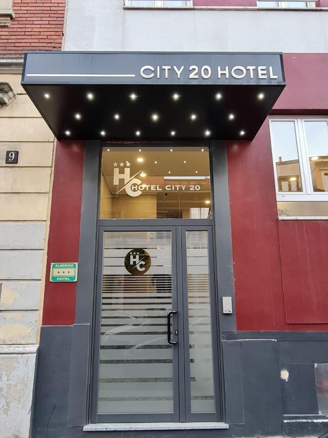 Hotel City 20 Milánó Kültér fotó