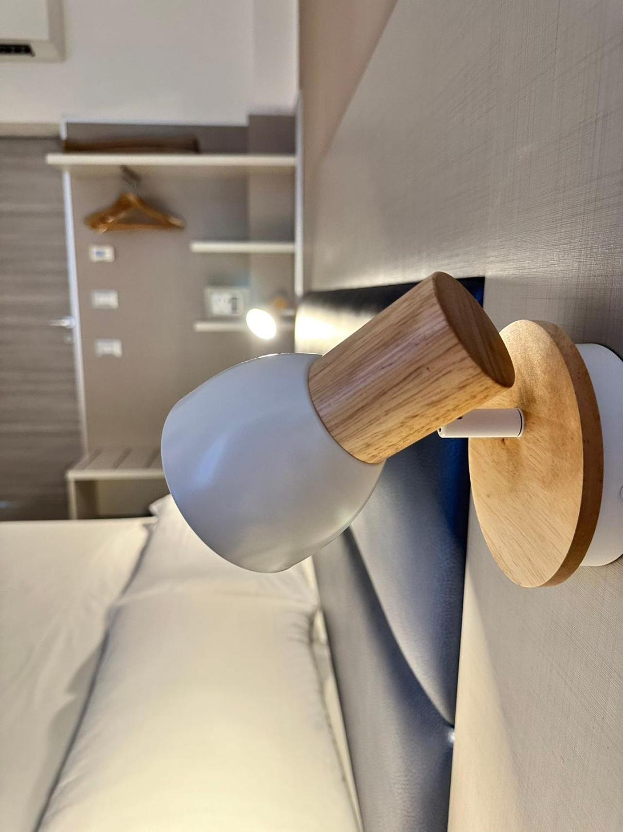 Hotel City 20 Milánó Kültér fotó